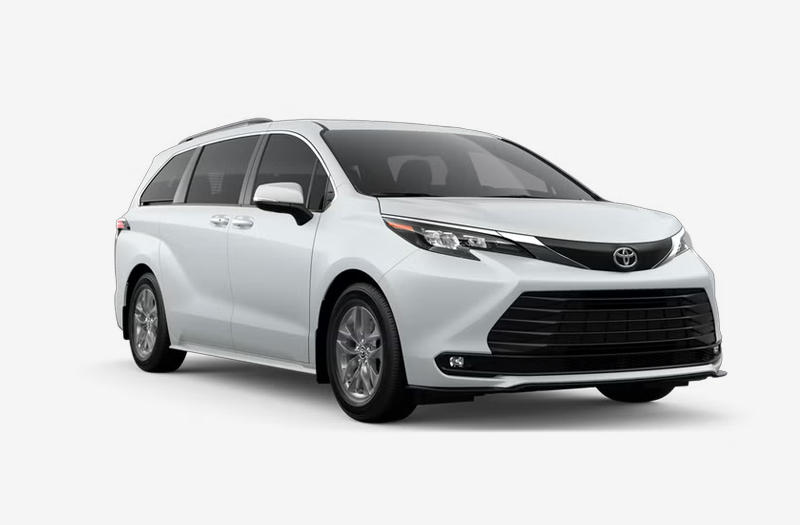 07-Toyota-Sienna-Detail-01